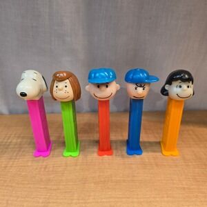 Lot of 5 Peanuts PEZ Dispenser Snoopy, Peppermint Patty, Charlie Brown (x2) Lucy